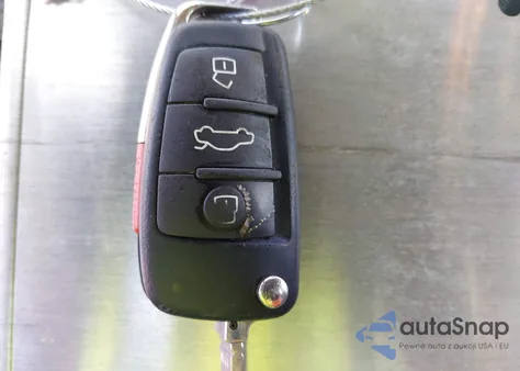 2012 Audi A3 2.0T Premium z USA, uszkodzony, nr VIN WAUKEAFM5CA138459